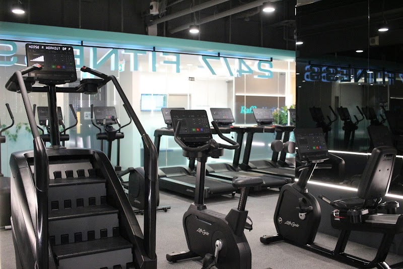 24/7 FITNESS Beauty World (Linq) photo 1