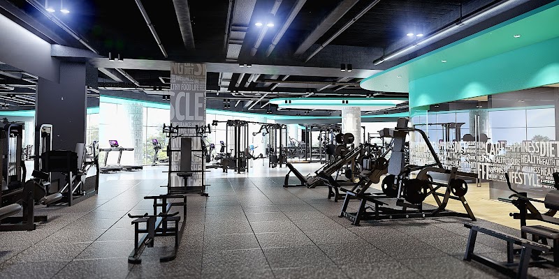 24/7 FITNESS The Cathay photo 4