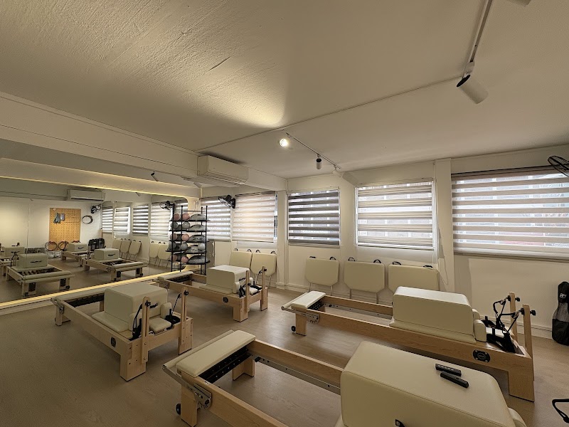 28c Yolates Pilates Studio photo 1
